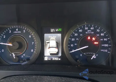 2018 Toyota Sienna Xle 8 Passenger from USA, damaged, VIN 5TDYZ3DCXJS960830